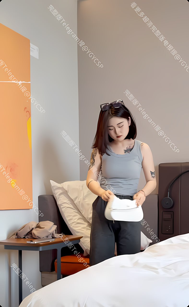 《张津瑜9分10秒头撞玻璃视频》最新日韩剧在线观看...高清在线观看