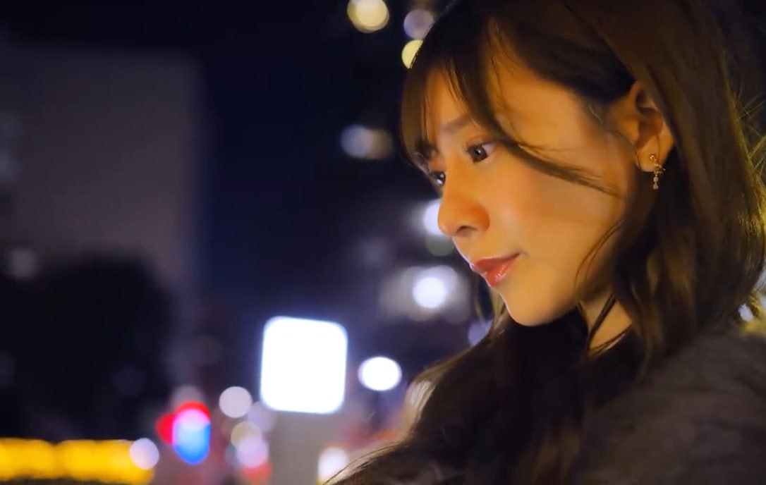 免费视频,手伸进衣服揉美女胸视频メイリン モデルコレ...高清在线观看